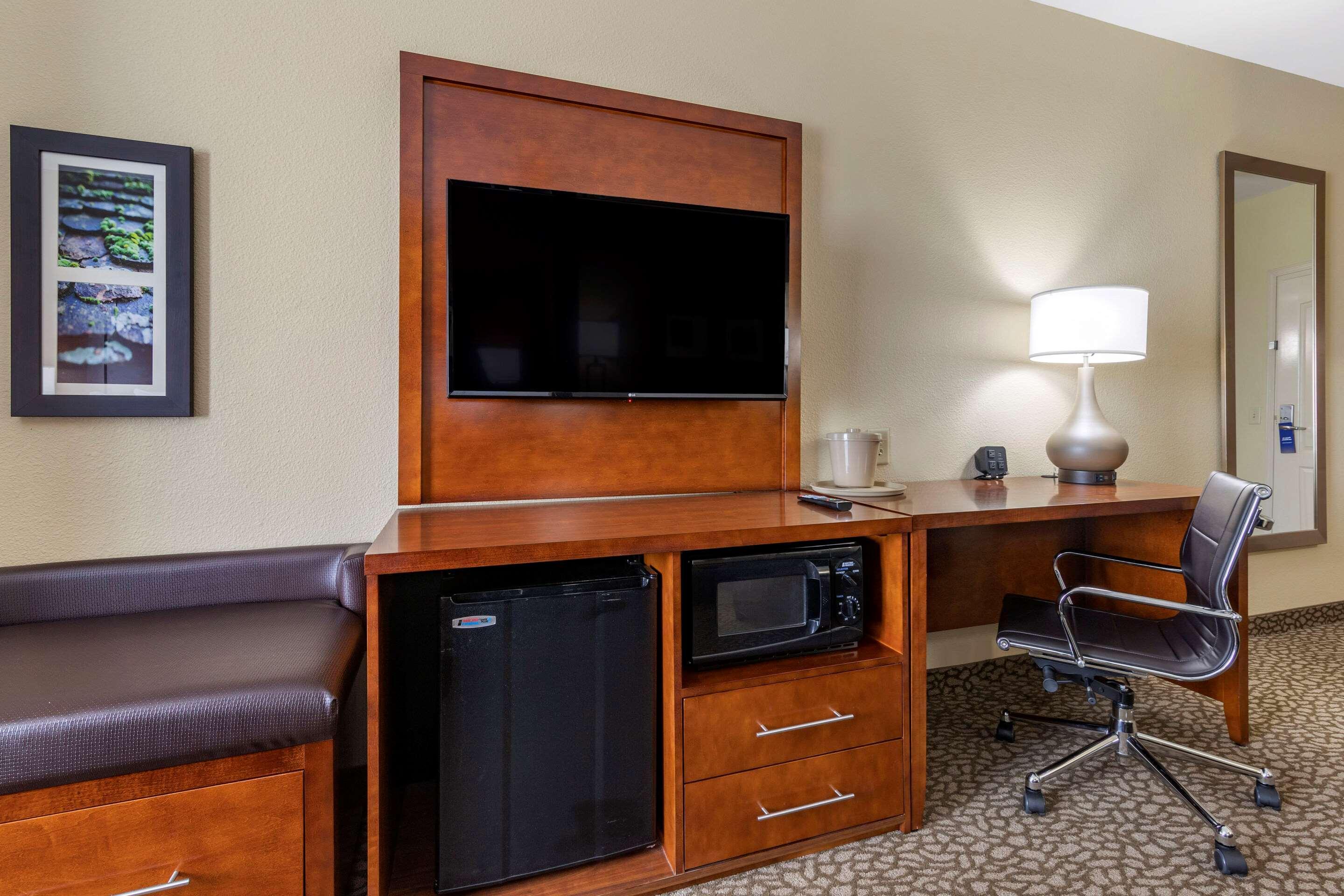 Comfort Suites Florence I-95 Esterno foto