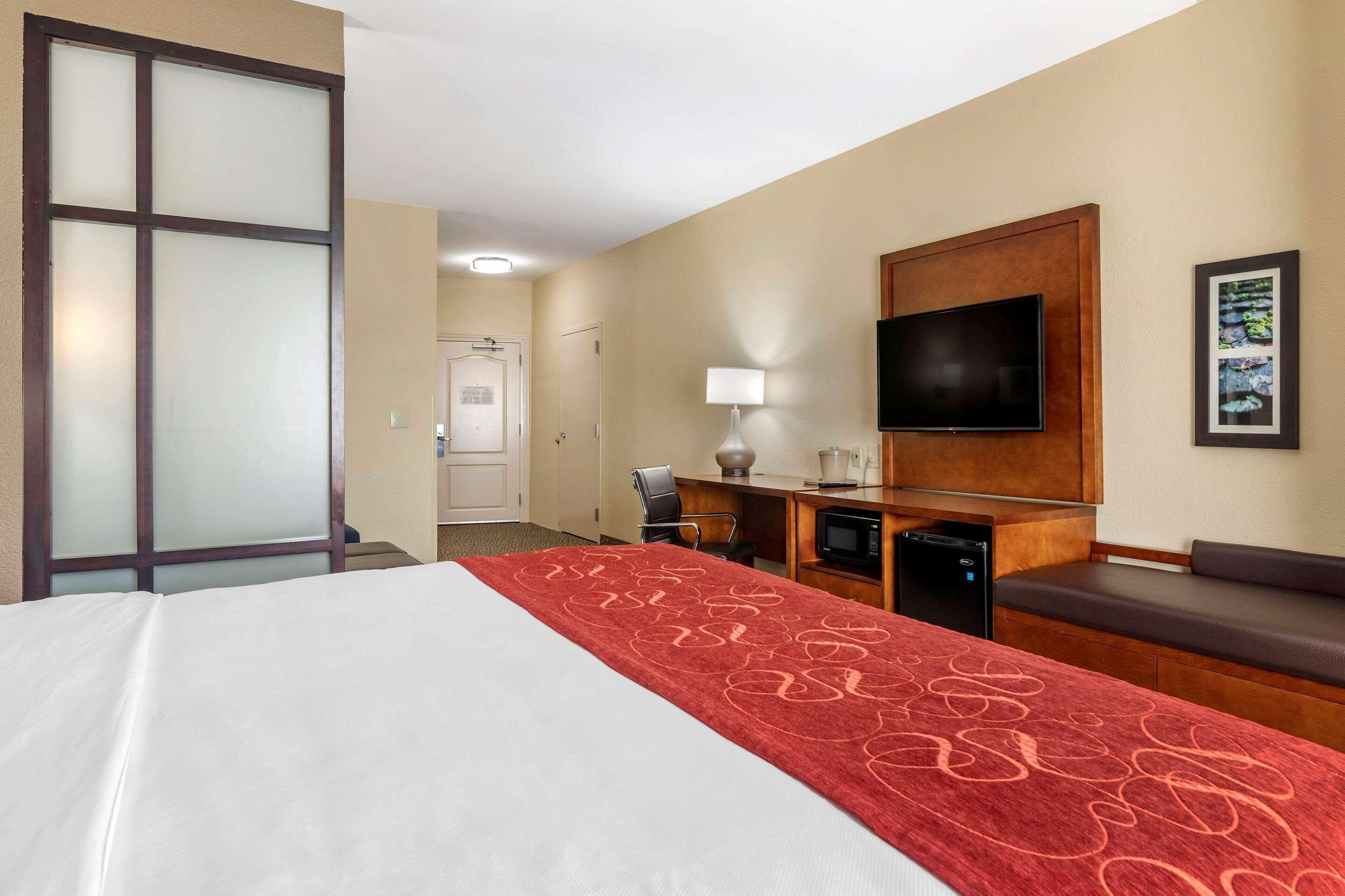 Comfort Suites Florence I-95 Esterno foto
