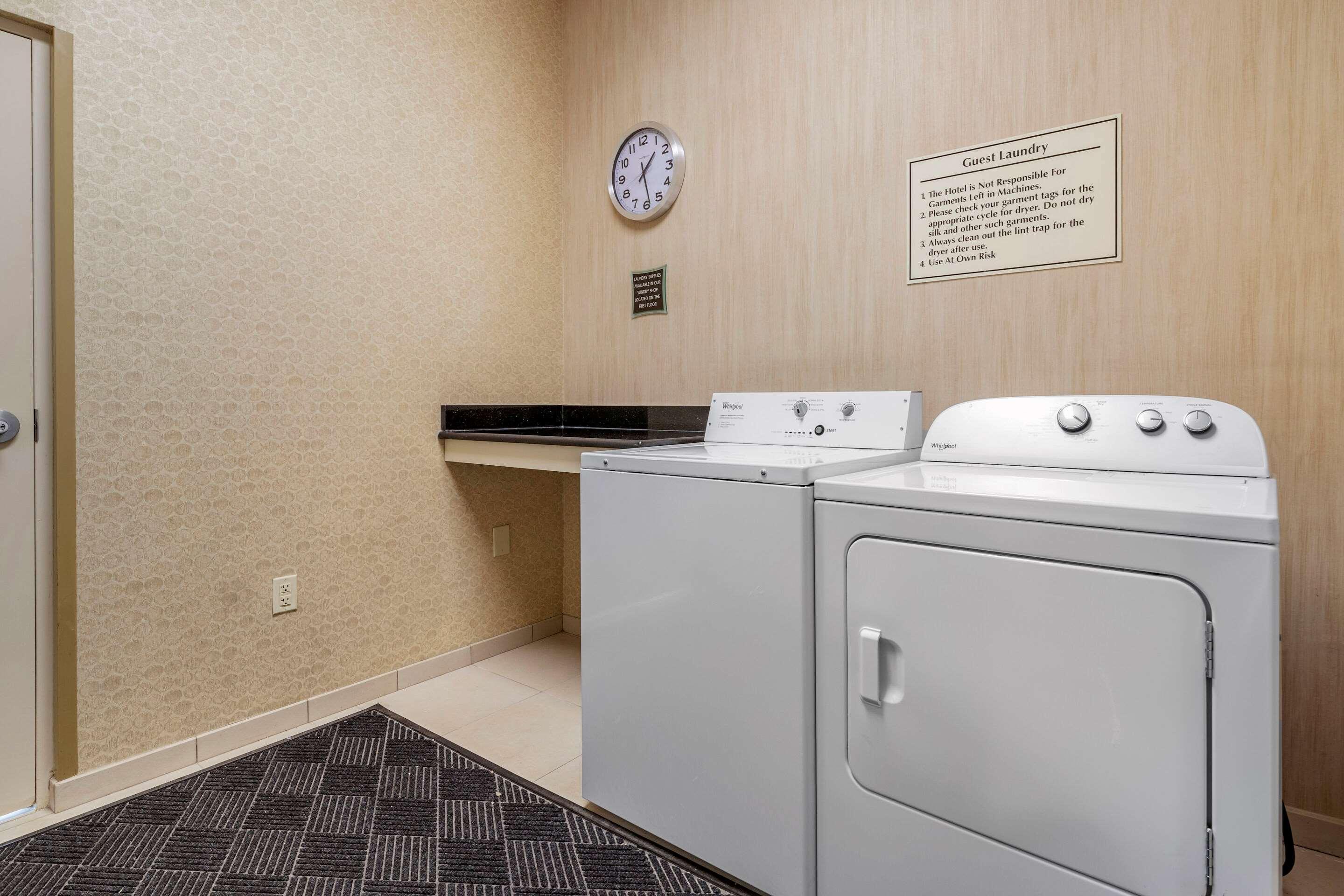Comfort Suites Florence I-95 Esterno foto